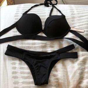 Black bikini NWT